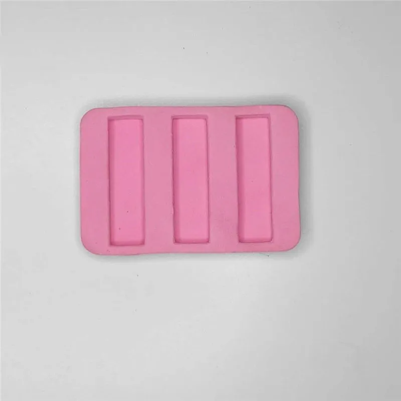 Maßgeschneiderte rosa EVA-Schaumeinsätze für Lippenstift- & Kosmetikstiftverpackungen PF-26052803-2