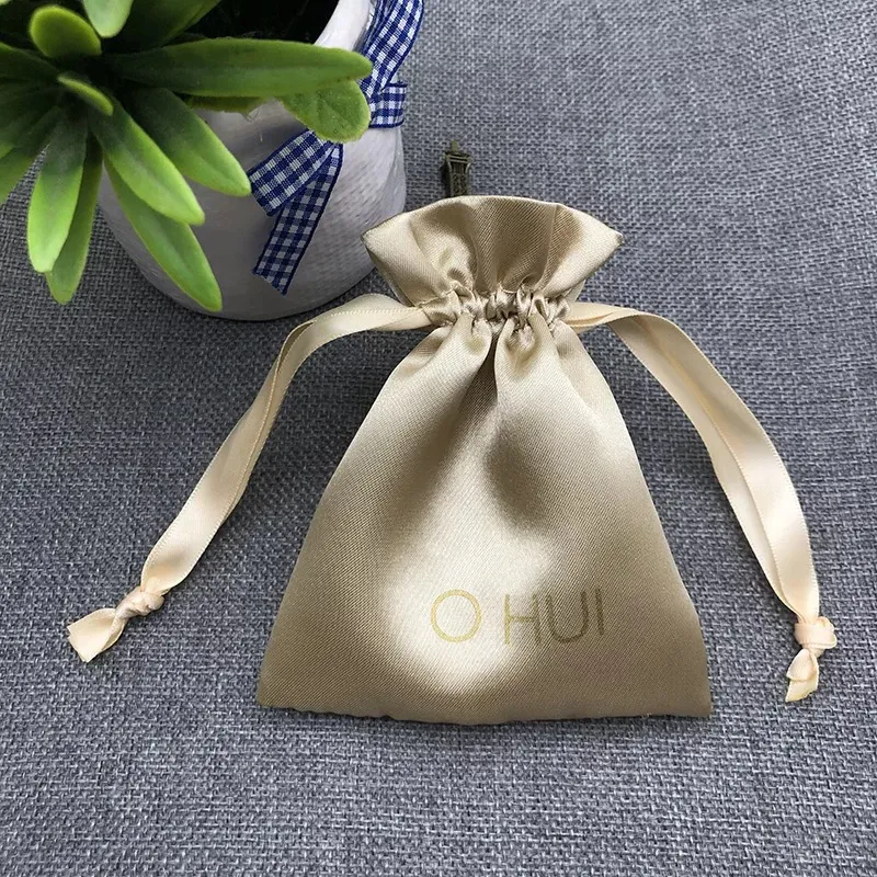Kleine Satin Drawstring Tasche mit doppelt gezogener Spitzenkante | 6x8cm & 6x10cm | für Schmuck & kleine Geschenke KY-SB202092119-13